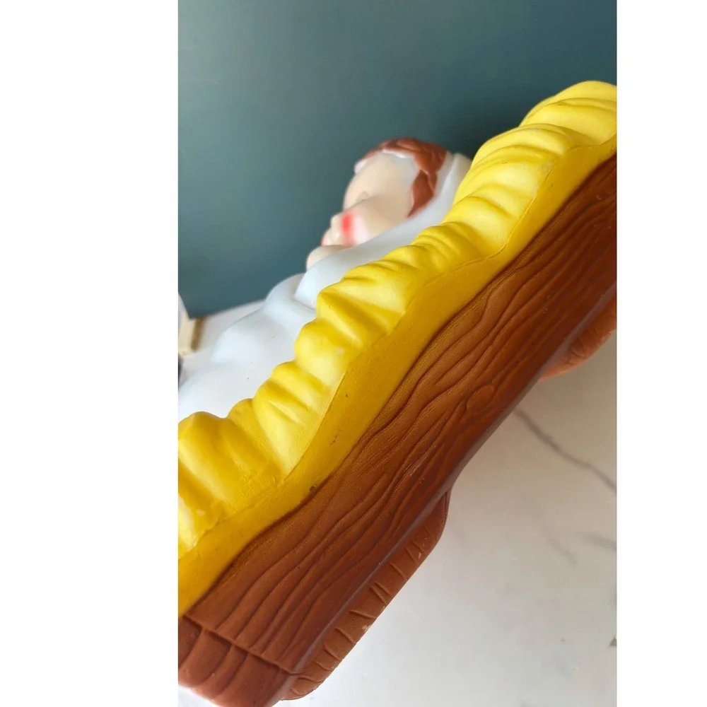 Vintage General Foam Plastics Baby Jesus Manger Blow Mold Christmas Nativity 12